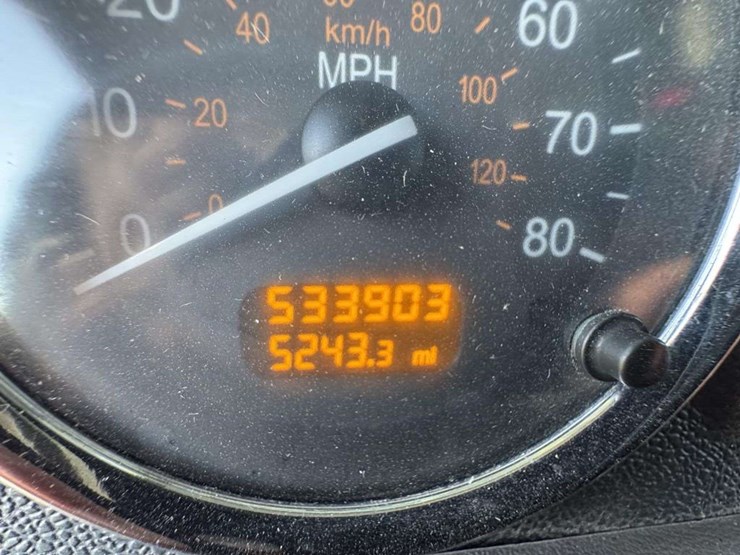 2014-peterbilt-386-image-31