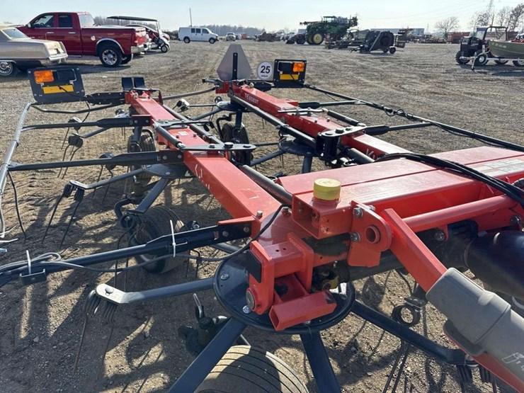 kubota-te6583t-image-18