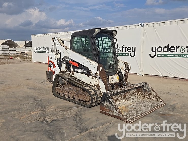 2021-bobcat-t595-image-7