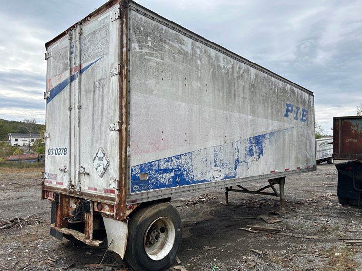 #79-•-1983-evans-28ft-van-trailer-image-5