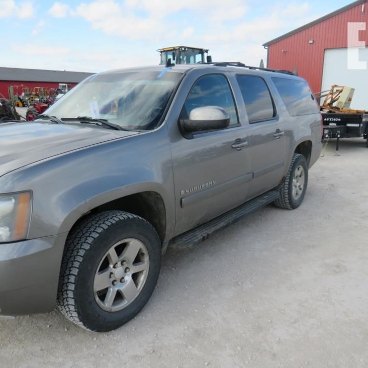 2008 CHEVROLET SUBURBAN