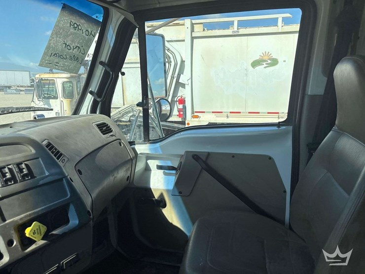 sterling-dump-truck-image-17