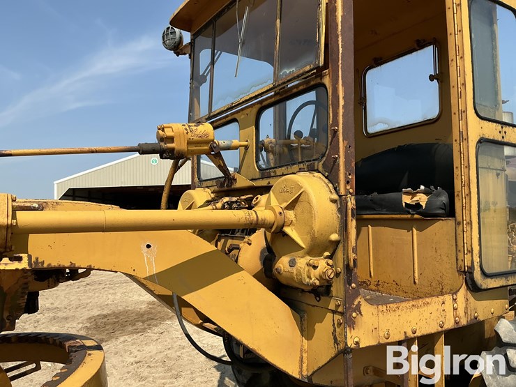 caterpillar-112-image-18