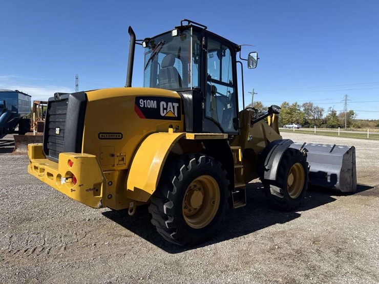 caterpillar-910m-image-4