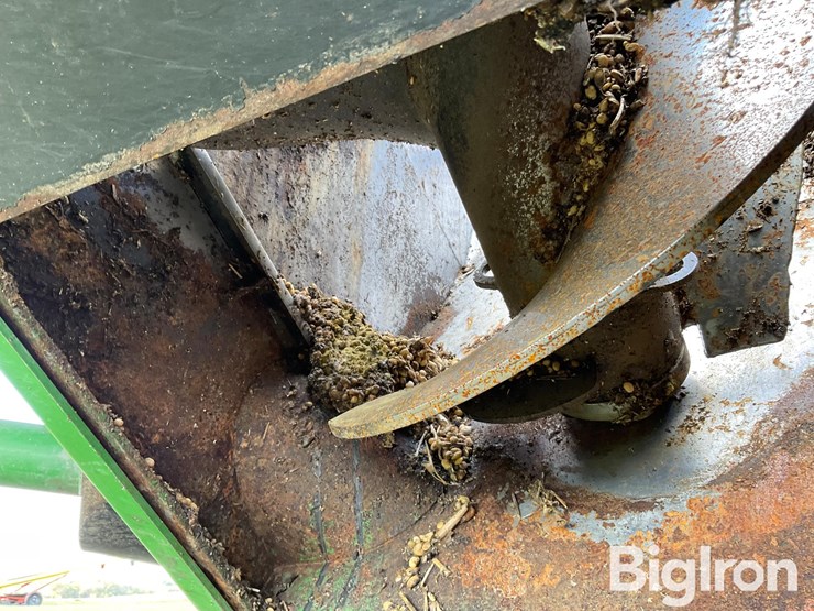 2012-brent-1082-image-13