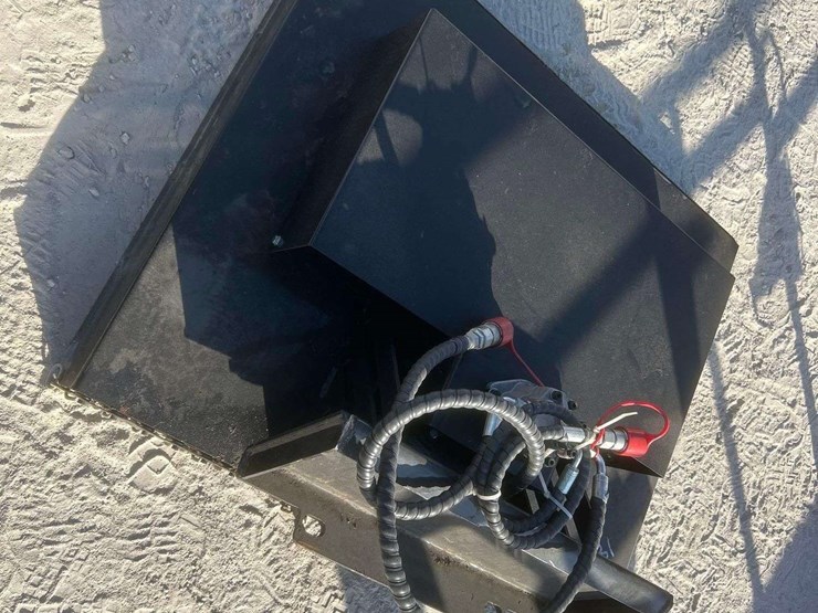 brush-cutter-mini-skid-steer-attachment-image-2