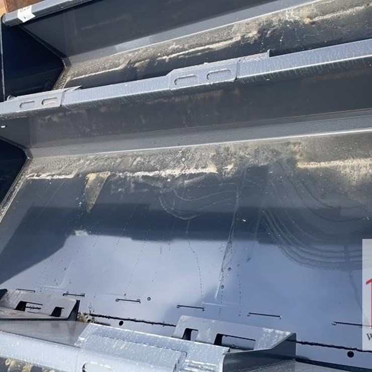 NEW WOLVERINE 78" TRACK DUTY BUCKET