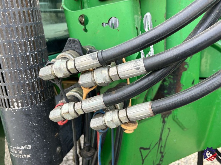 john-deere-6420-image-40