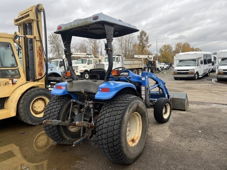 2001-new-holland-tc40d-image-3