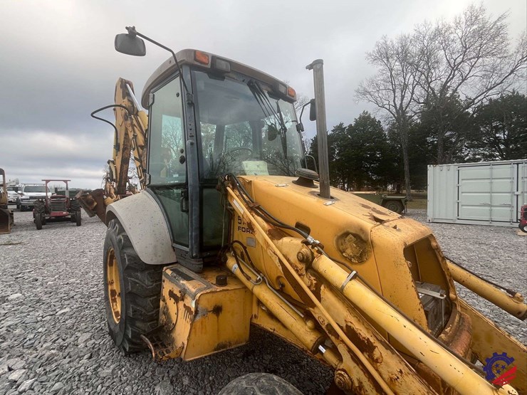 new-holland-575e-image-37