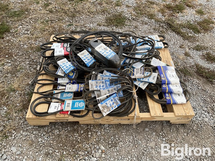 pallet-of-v-belts-image-4