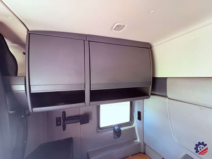 2017-international-prostar-image-98