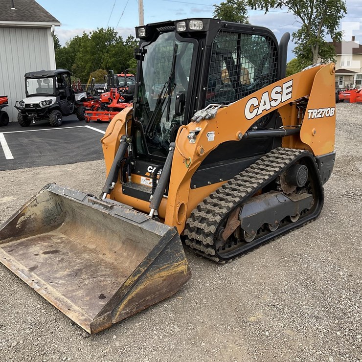 2021 CASE TR270B