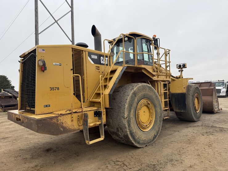 2010-caterpillar-988h-image-5