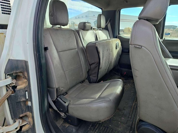 2018-ford-f550-image-28