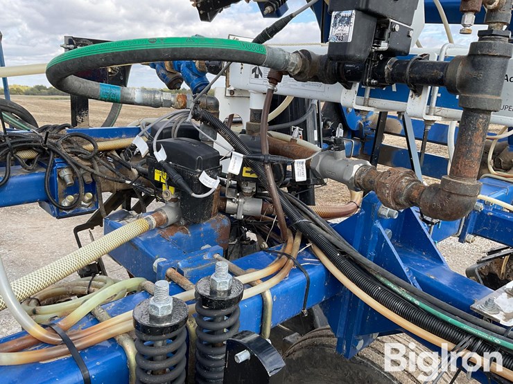 2013-blu-jet-landrunner-image-12