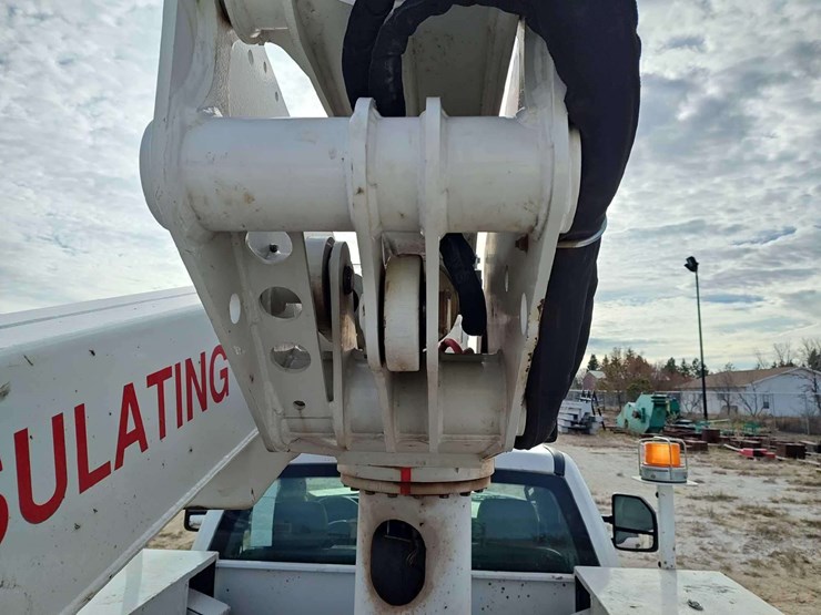 2019-ford-f550-image-34