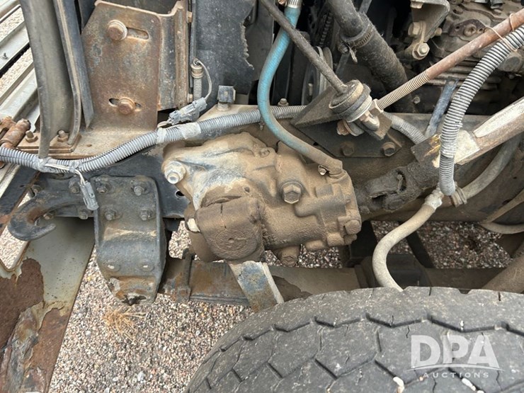 1992-ihc-8100-truck-(cp1306,-unit-431)-image-12