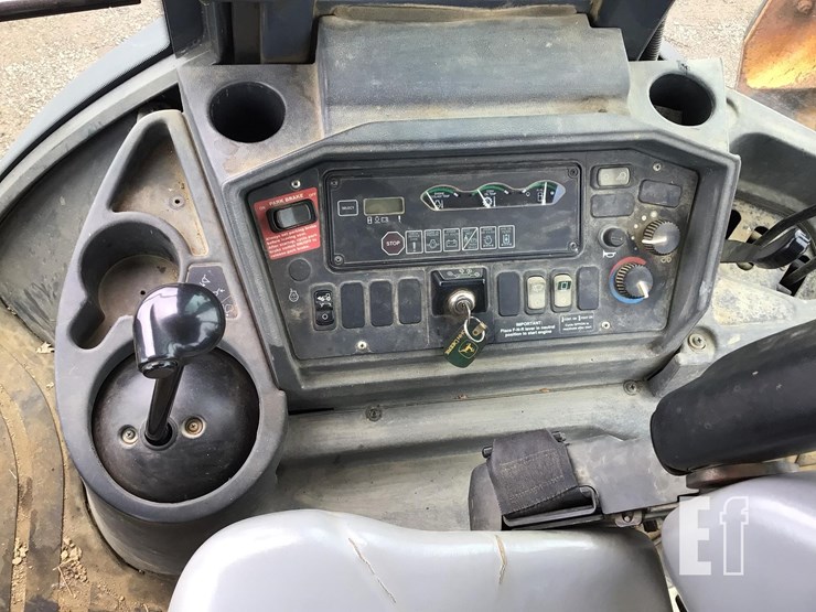 2004-deere-310g-image-14