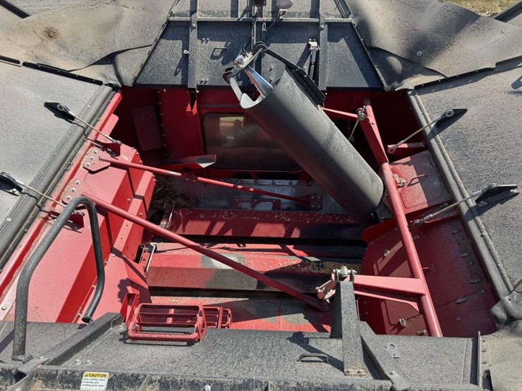 2019-case-ih-7250-image-38