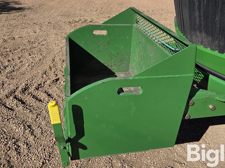 2012-john-deere-9510r-image-11