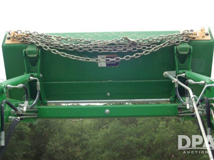 john-deere-2032r-image-15