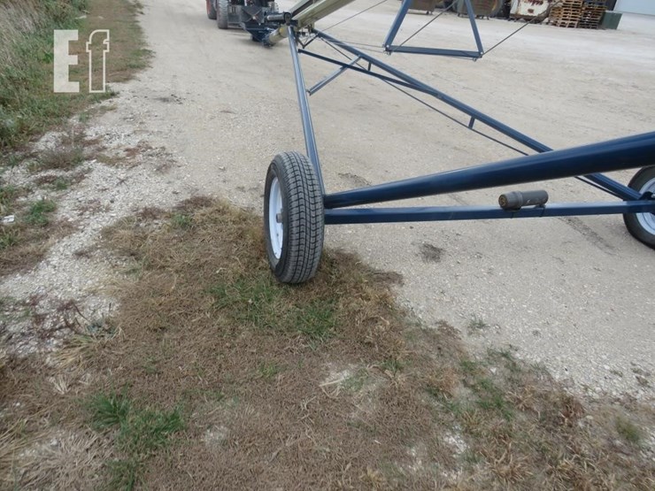 harvest-international-t852-image-8