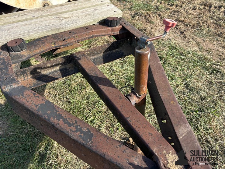 steel-fuel-tank-w/12v-pump-on-cart-image-11