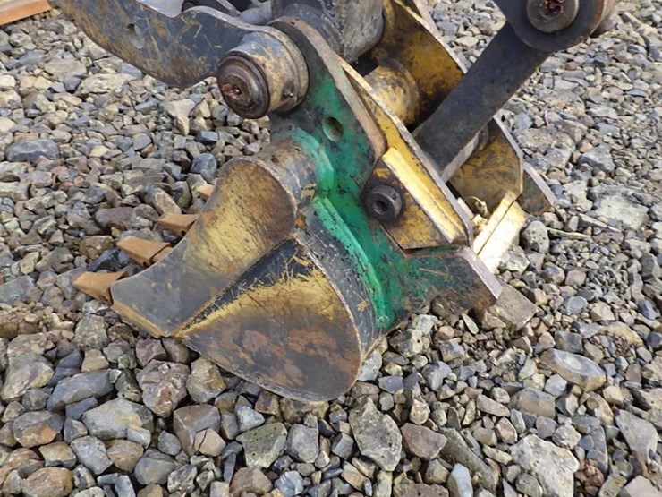 2019-deere-50g-image-8