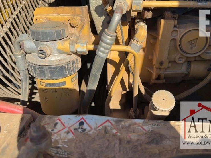 2000-caterpillar-953c-image-24