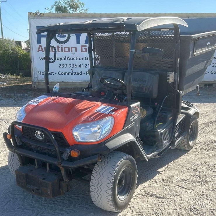 Kubota RTV-X900 4x4 Diesel Utility Cart