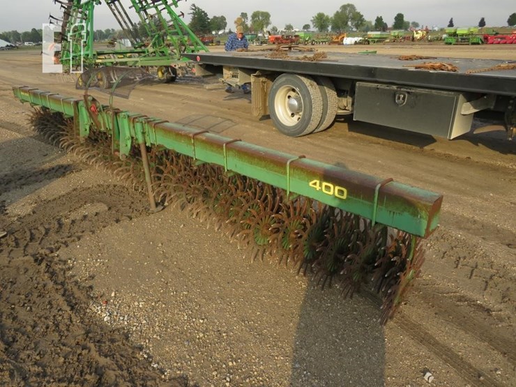 john-deere-400-image-6