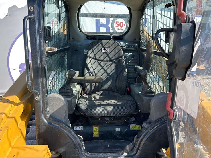 2021-caterpillar-289d3-compact-track-loader-skid-steer-image-11