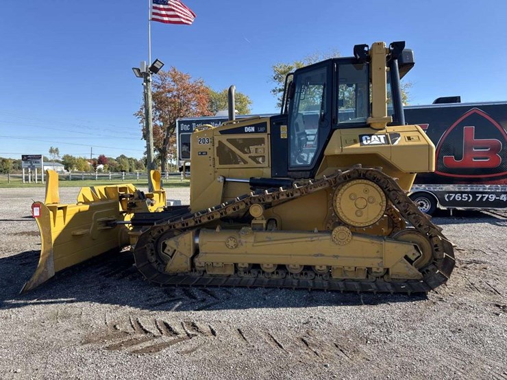 caterpillar-d6n-lgp-image-2