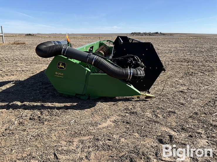 2004-john-deere-630f-image-4