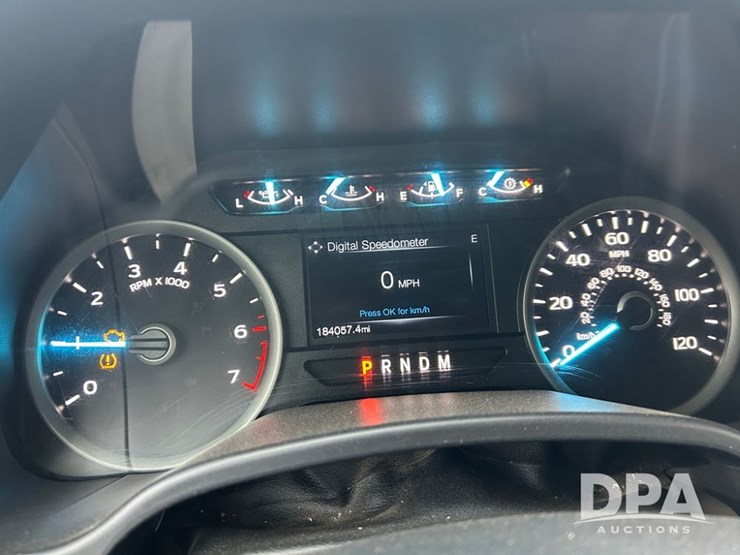 2020-ford-f150-xlt-image-36