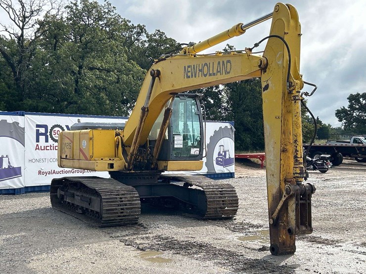 2001-new-holland-ec215-image-4