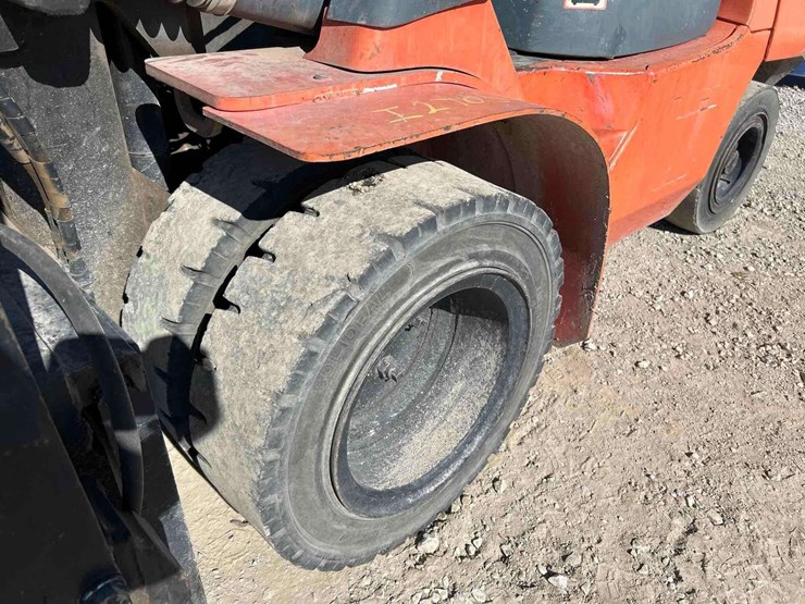 toyota-7fgu35-8,000lbs-forklift-image-23