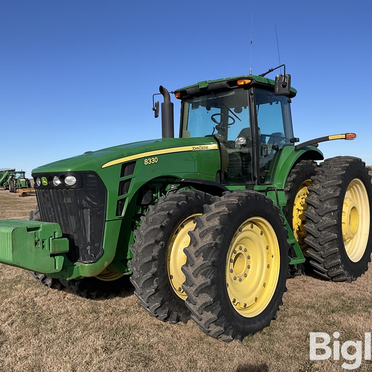 2007 JOHN DEERE 8330