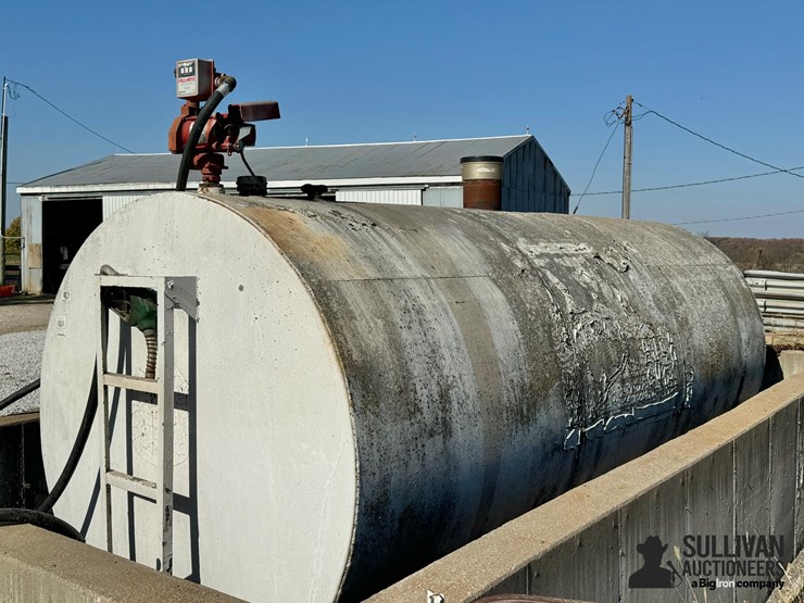 horizontal-steel-fuel-tank-w/pump-image-1