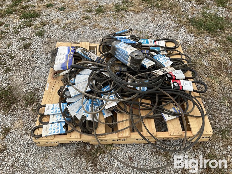 pallet-of-v-belts-image-8