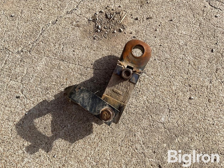 case-ih-drawbar-hammer-strap-image-1