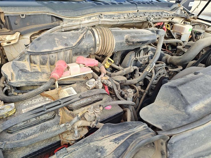 2017-ford-f550-image-8