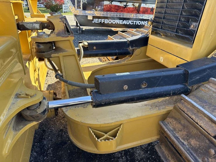 caterpillar-d6n-lgp-image-9