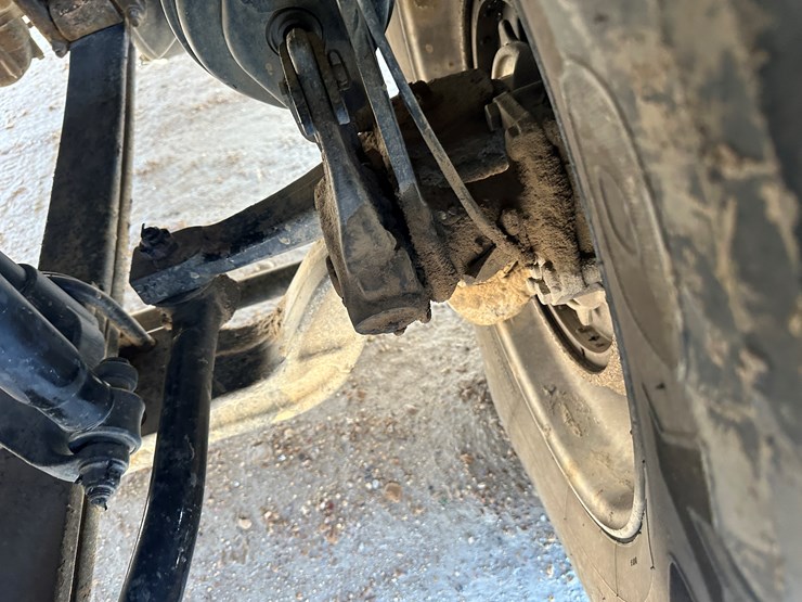 #33701-•-2011-mack-cxu-sleeper-truck-tractor-1m1aw09y4bm013132-image-38