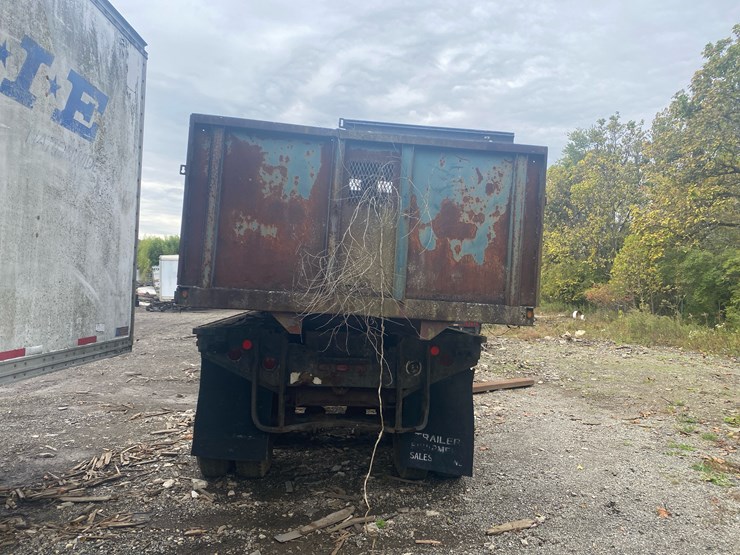 #78-•-approx-34’-trailer-image-5