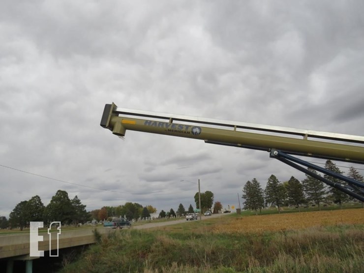 harvest-international-t842-image-3