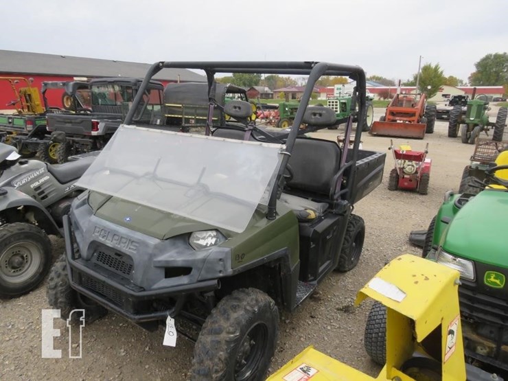 2013-polaris-ranger-800-image-1
