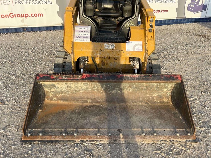 2018-caterpillar-259d-image-12