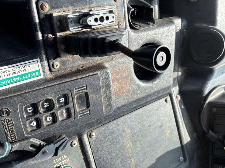 2017-autocar-xpeditor-image-22